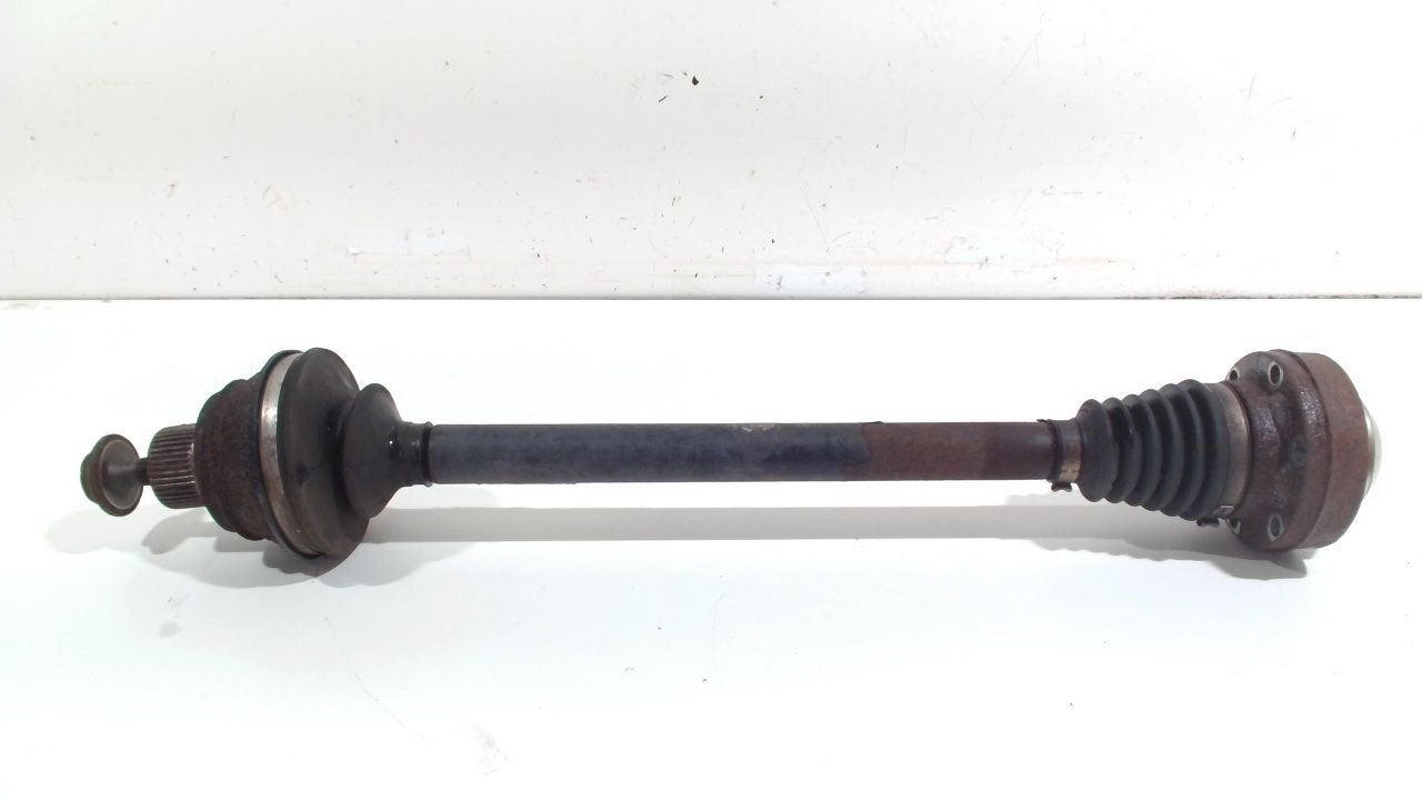 Aandrijfas links achter Audi A4, Auto-onderdelen, Onderdelen@venauto.nl, Van der Ven Autorecycling B.V., Gebruikt, Ettenseweg 76, 4706 PB Roosendaal, The Netherlands