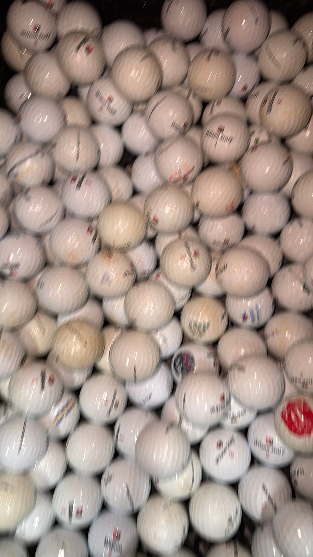Wilson staff dx2 soft golfballen 100 stuks, Sport en Fitness, Golf, Ophalen of Verzenden, Zo goed als nieuw, Bal(len)