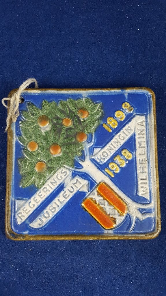Wandtegel Regeringsjubileum Wilhemina 1938, Goedewaagen. 6C9, Tweedehands verkoop, Tweedehands verkoop, Gebruikt, Ophalen of Verzenden
