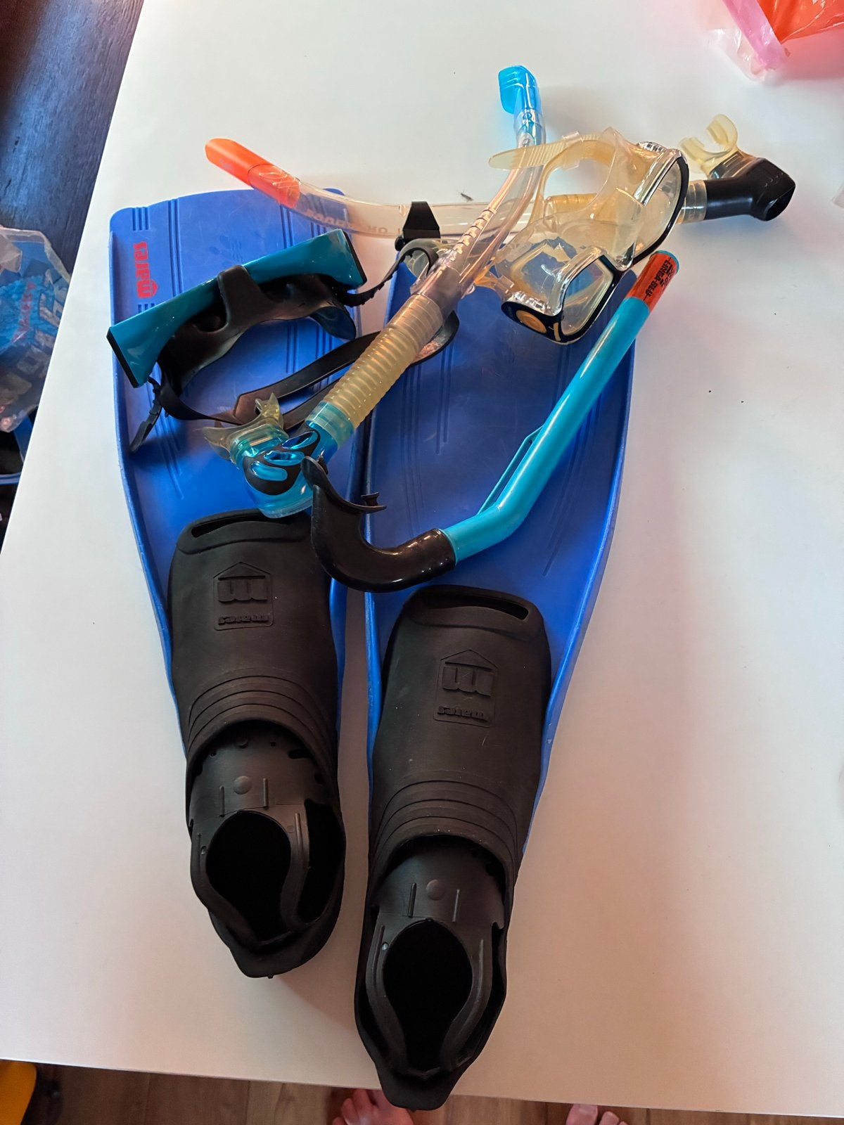 Duikset: Mares vinnen (43-44), duikbril en snorkels, Ophalen, Gebruikt, Zwem- of Duikvliezen