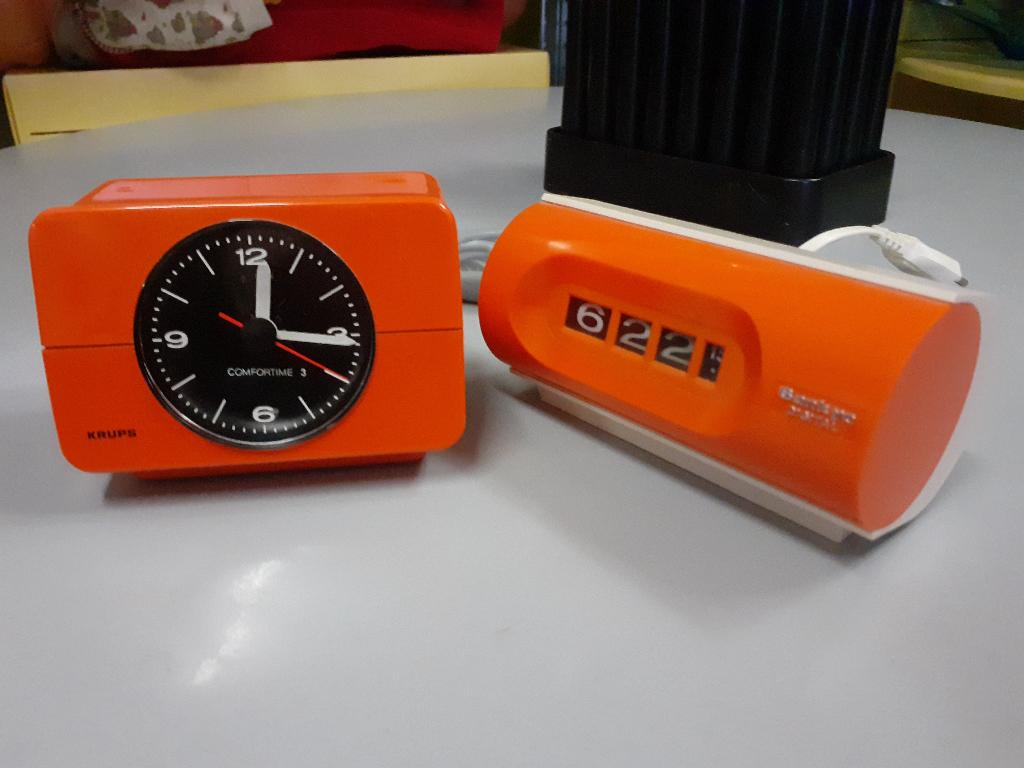 space age design jaren 70 klok wekker oranje vintage retro, Gebruikt, ?, Krups - Sankyo, ?