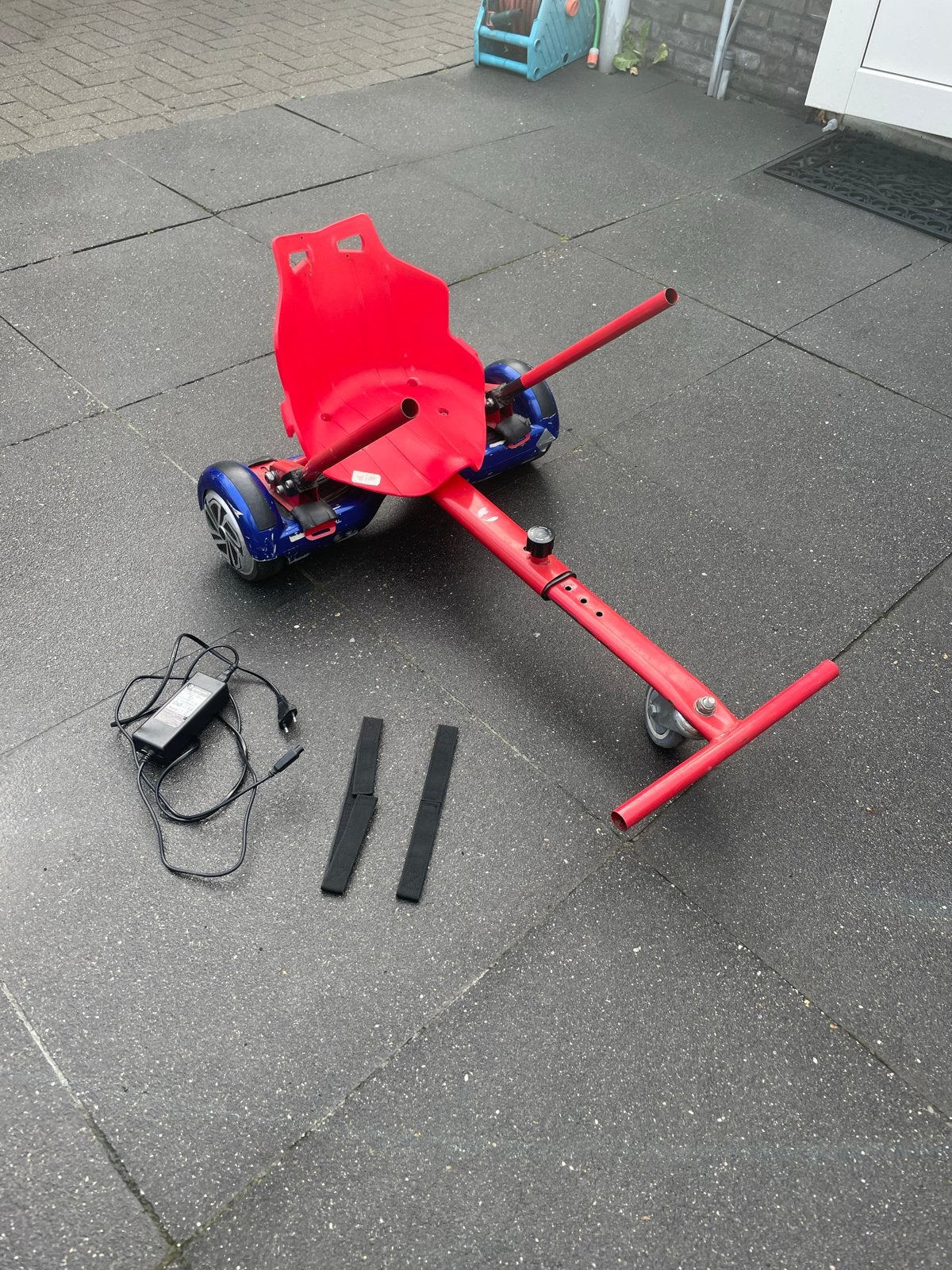 Hoverboard met zitje en lader (accu defect), Ophalen, Gebruikt
