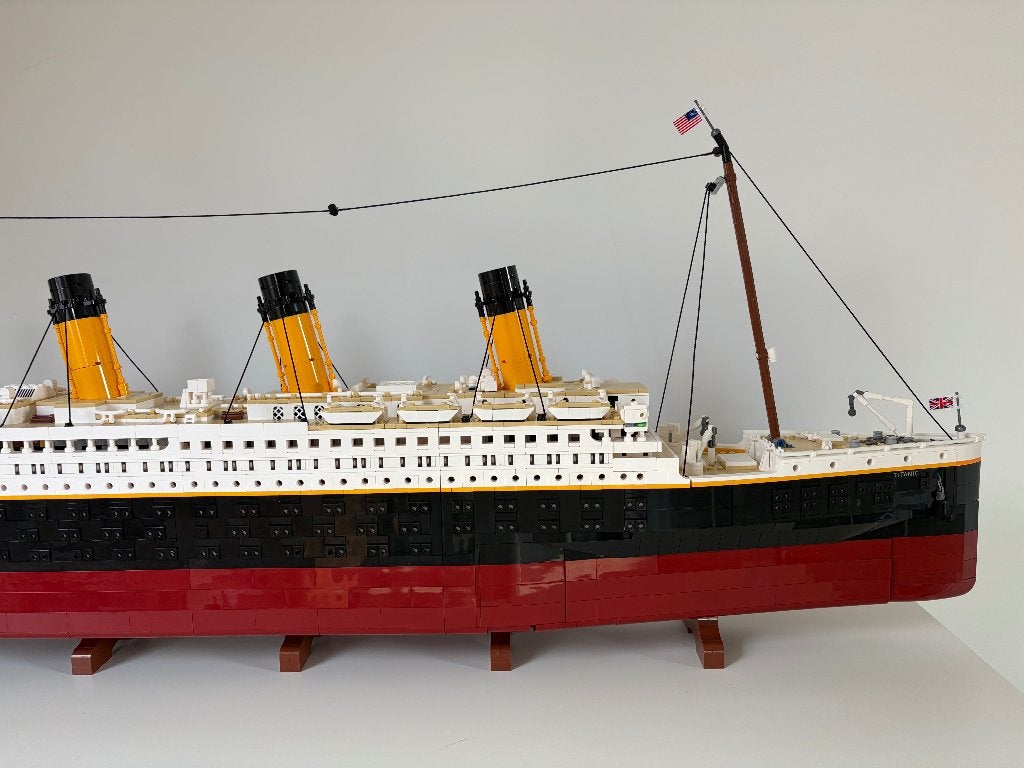 Foto 10 van Titanic Model bouwblokken 9090 stuks