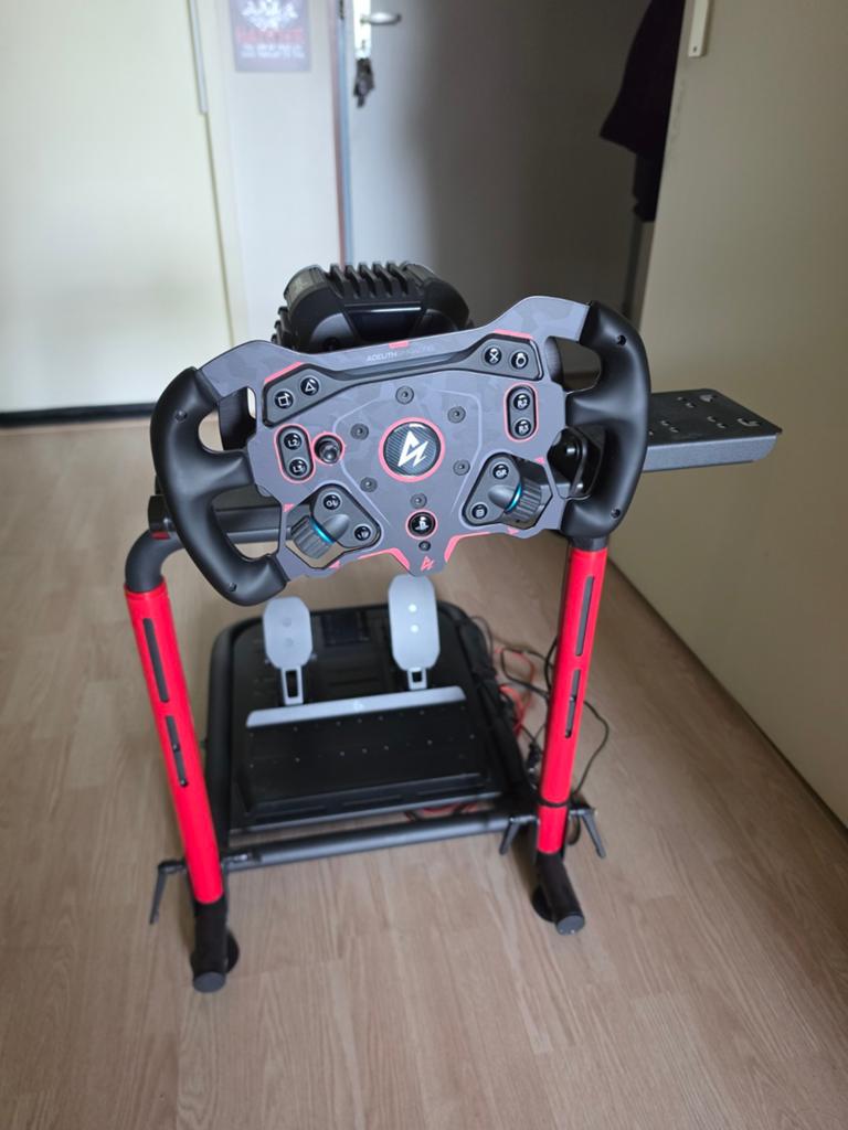 Logitech G RS50 PlayStation & PC + RS pedalen & wheelstand, Ophalen, Zo goed als nieuw, Stuur of Pedalen, PlayStation 5