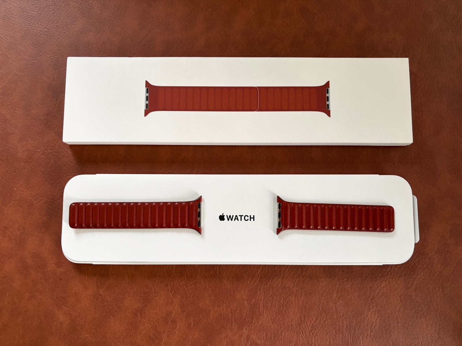 Apple Watch Leather Link band - S/M - Umber (bruin leder), Ophalen, Zo goed als nieuw, Zwart, IOS