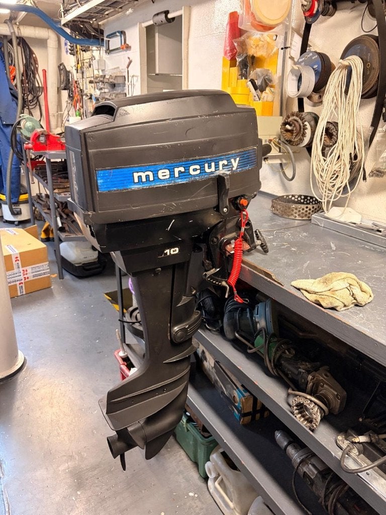 Mercury 9,8 PK 2-Takt, Model 110, Thunderbolt Ignition, Watersport en Boten, Ophalen, Gebruikt, Staal, Minder dan 70 pk