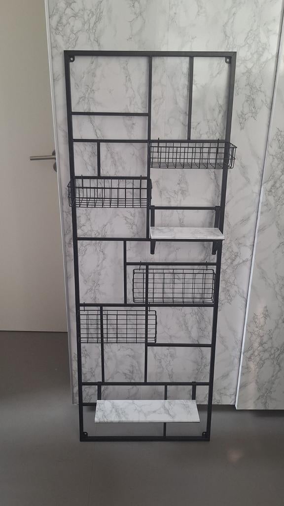 Metalen wandrek met 6 accessoires, Ophalen, Zo goed als nieuw, Overige typen