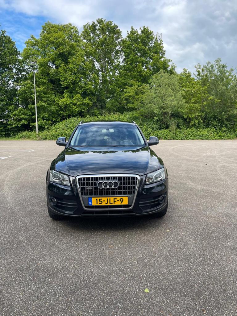 Audi Q5 2.0 Tfsi Quattro 2009 Zwart, 4 cilinders, Zwart, Origineel Nederlands, Handgeschakeld