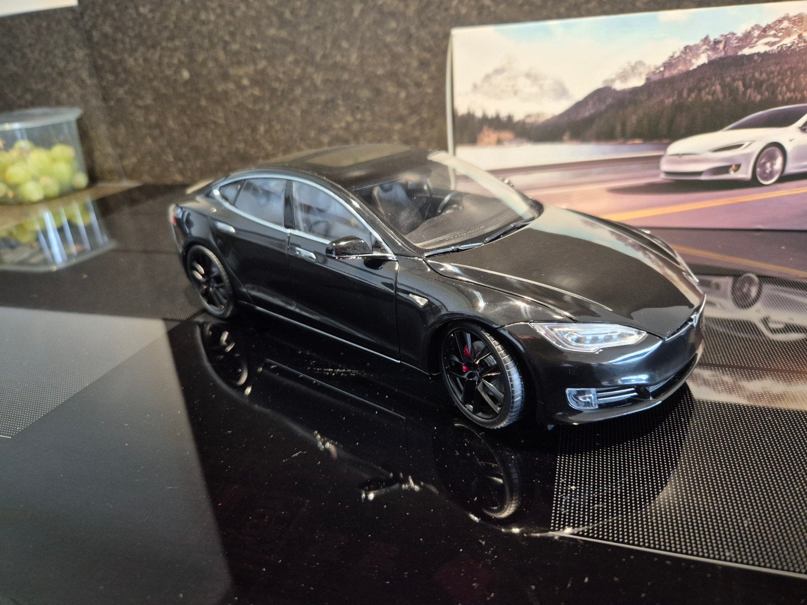 tesla model s zwart, Ophalen of Verzenden, Zo goed als nieuw, Auto, Overige merken