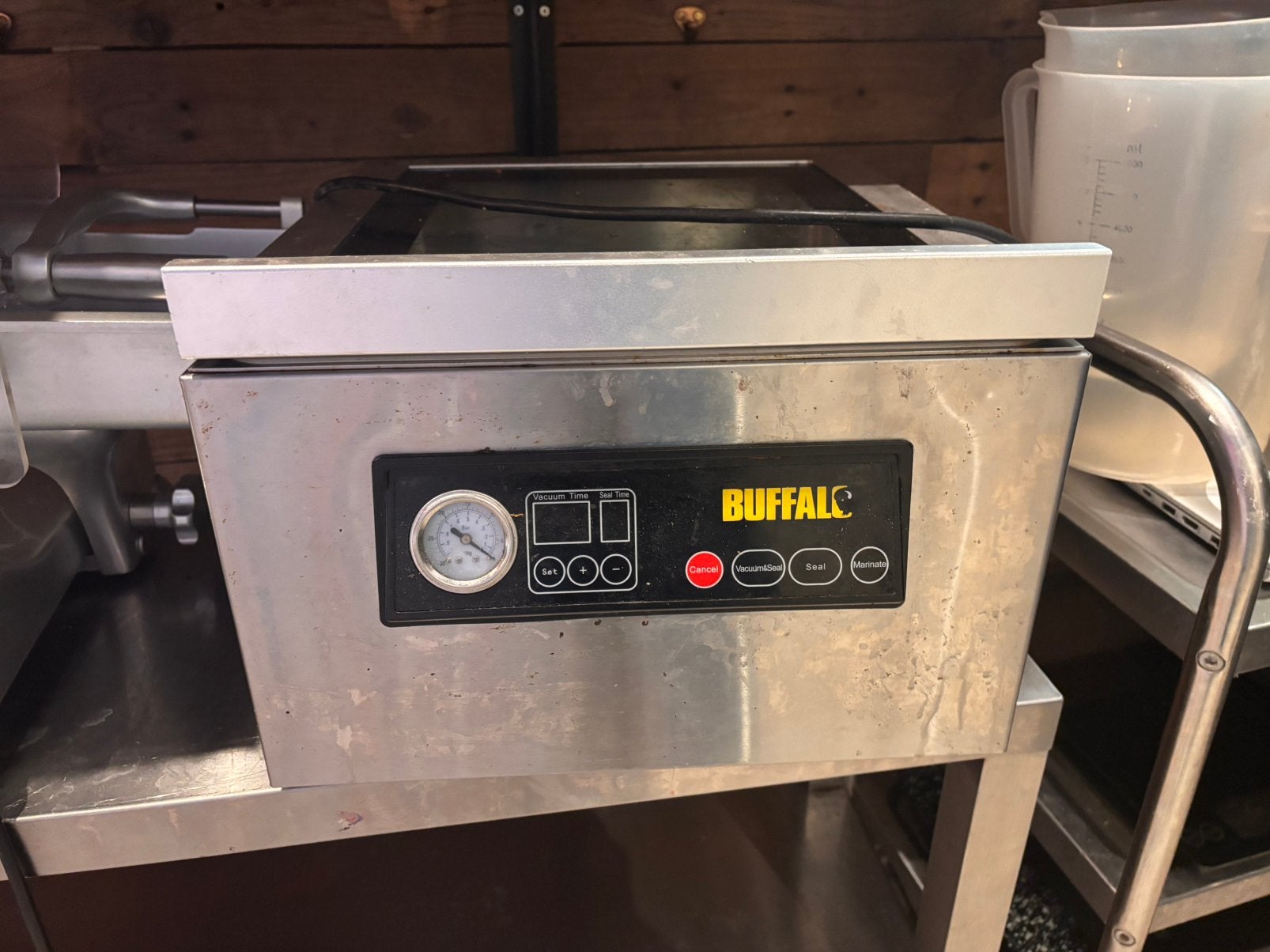 Buffalo vacumeer machine, Ophalen, Gebruikt