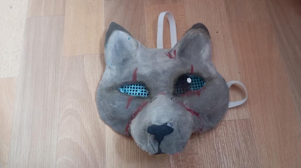 Handgemaakt Wolf Therian Masker met Elastiek en Ooggaas, Gebruikt, Handgemaakt, Ophalen of Verzenden, Grijs