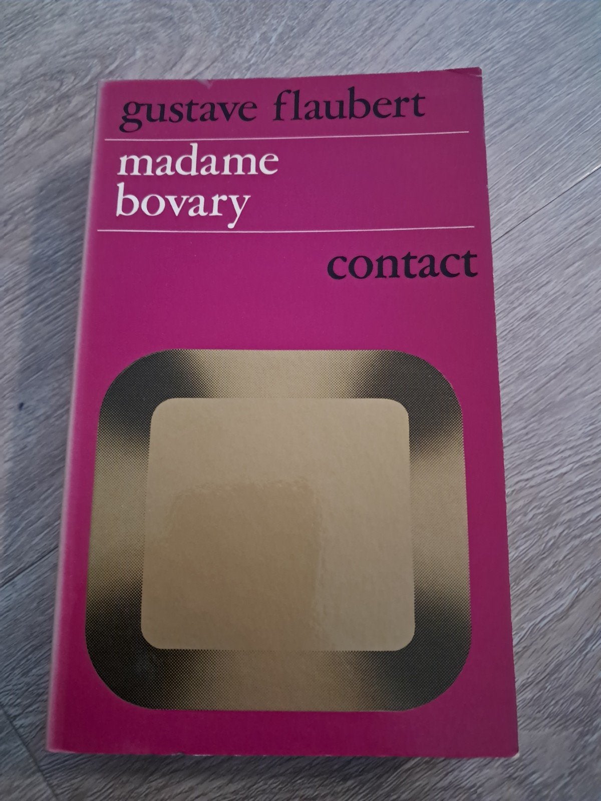 V; Madame Bovary - Gustave Flaubert (Contact), Ophalen of Verzenden, Gelezen, Gustave Flaubert, Europa overig