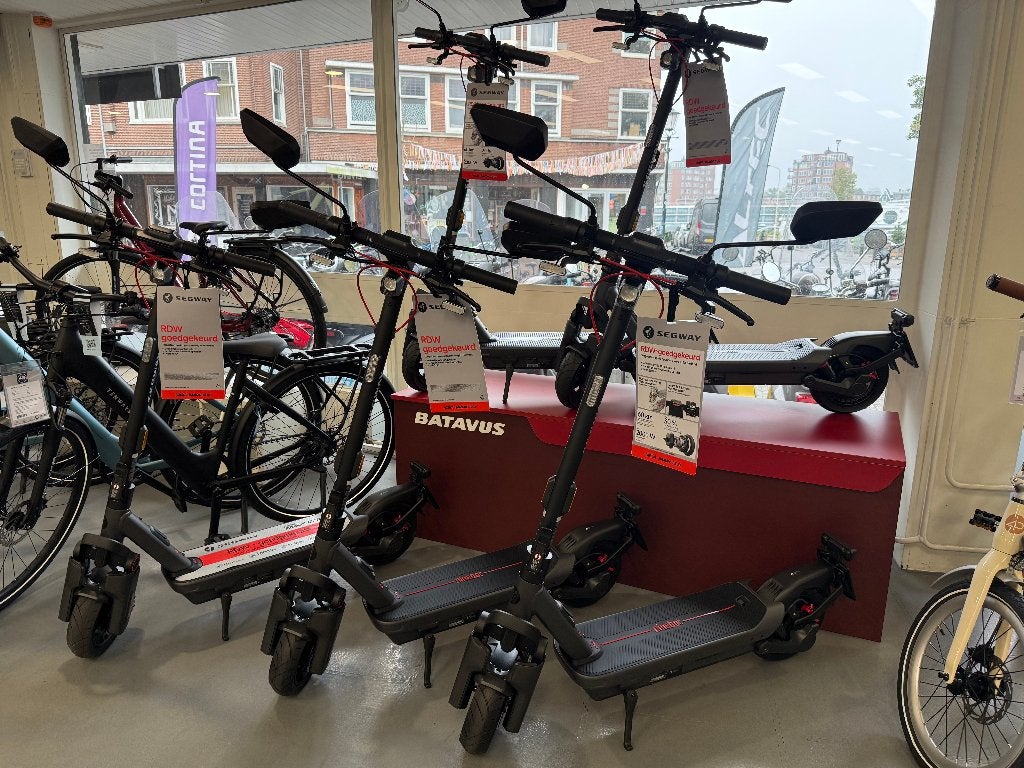 Segway Max G3 NL elektrische step kenteken zonder rijbewijs, Ophalen, Nieuw, Elektrische step (E-scooter), SEGWAY Ninebot