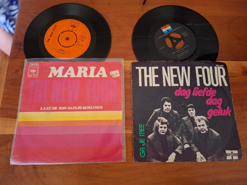 singles the new four (piraat, Cd's en Dvd's, Vinyl Singles, Ophalen of Verzenden, Gebruikt, Nederlandstalig