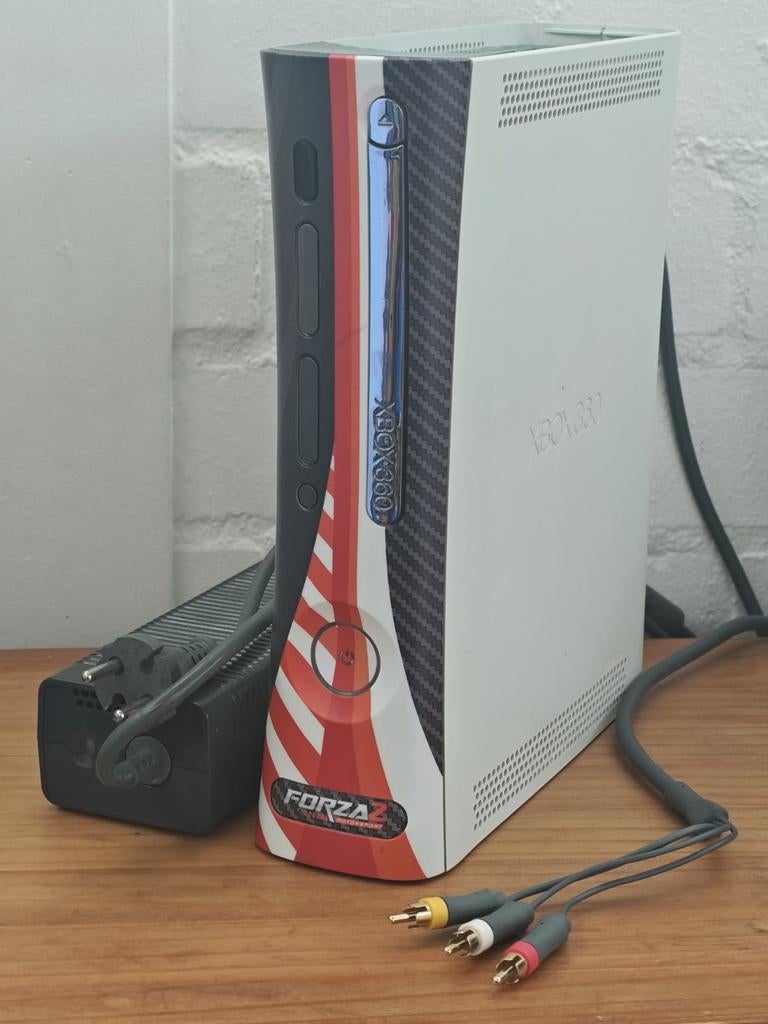 Xbox 360 Limited Edition Forza Motorsport 2, Spelcomputers en Games, Spelcomputers | Xbox 360, Ophalen of Verzenden, Gebruikt