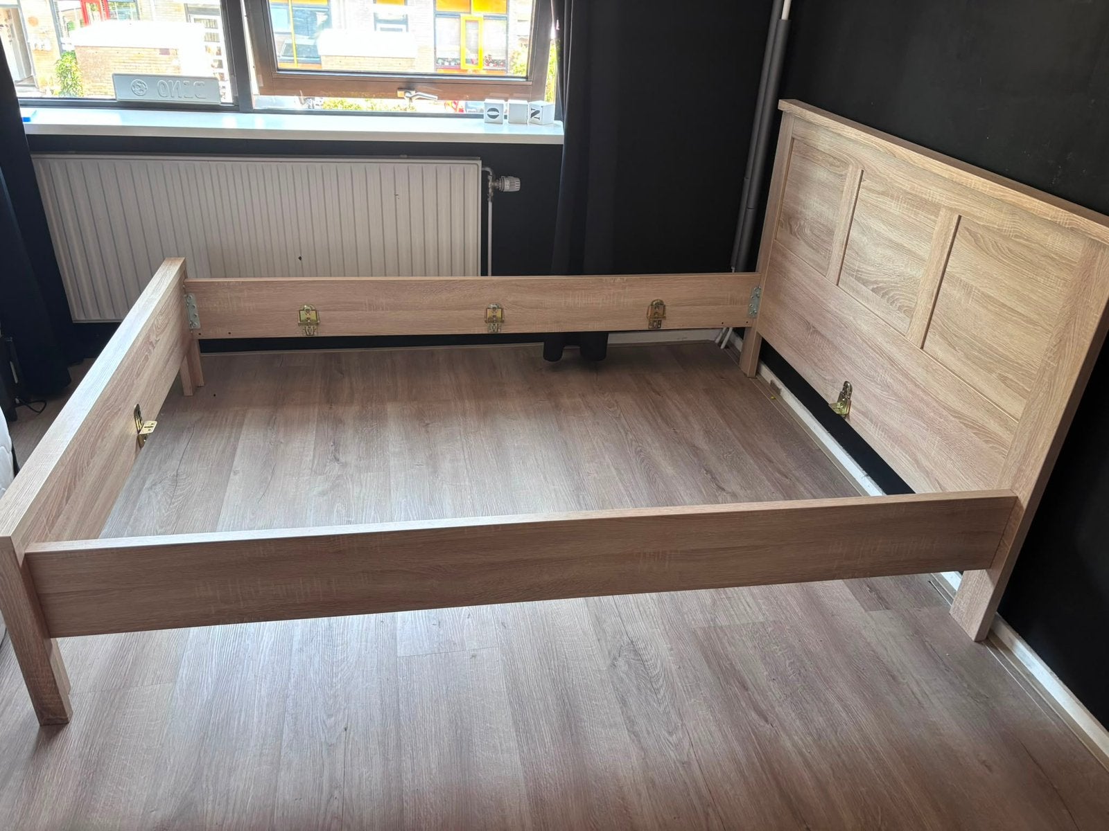 Tweepersoons Bed 140 breed elektrische teab, Ophalen, Tweepersoons, 140 cm, Zo goed als nieuw