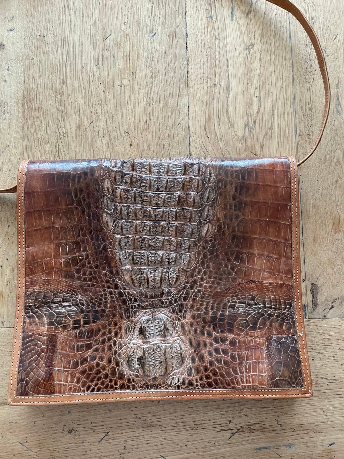 Vintage tas hornback alligator bruin krokodillen leer, Sieraden, Tassen en Uiterlijk, Tassen | Damestassen, Ophalen of Verzenden