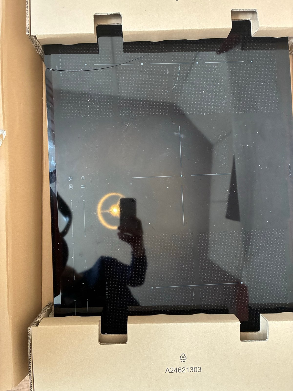 IKEA Blixtsnabb Inductiekookplaat (met scheur), Ophalen, Gebruikt, 4 kookzones, Inbouw