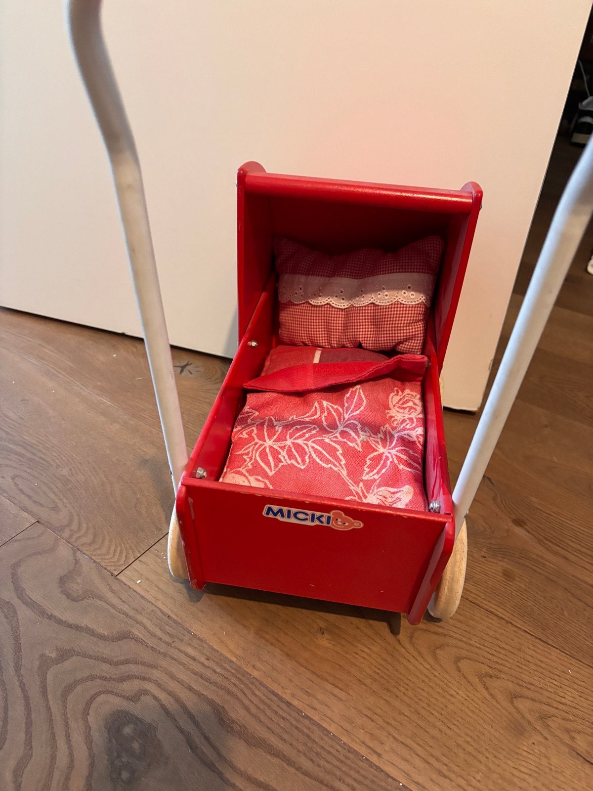 Micki Houten Poppenwagen met Beddengoed, Ophalen, Gebruikt, Overige typen