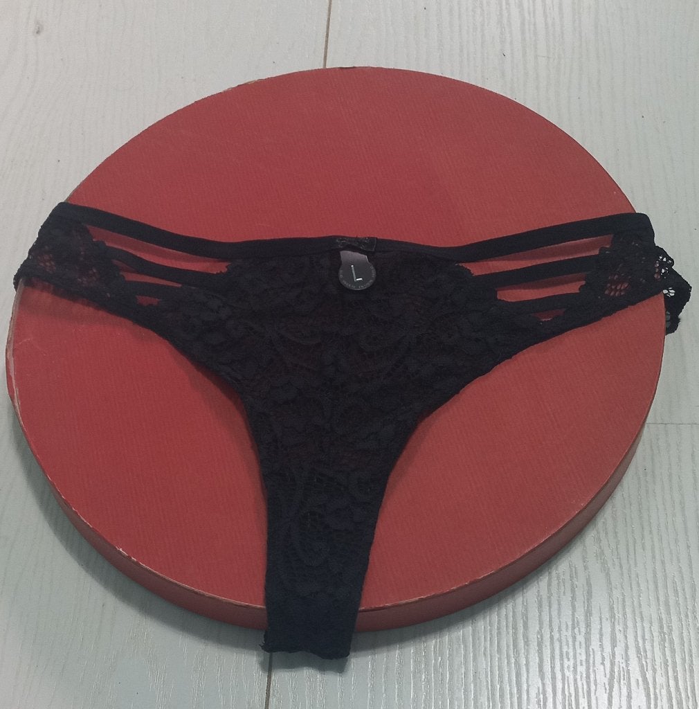 Sexy zwart kanten string maat Large #2, Verzenden, Zwart, String