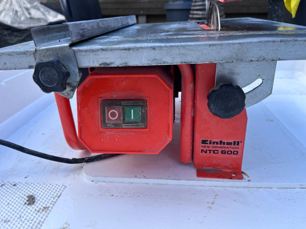 Einhell NTC 600 Tegelzaag met water opvangbak, Ophalen, Gebruikt, Overige typen, 600 tot 1200 watt