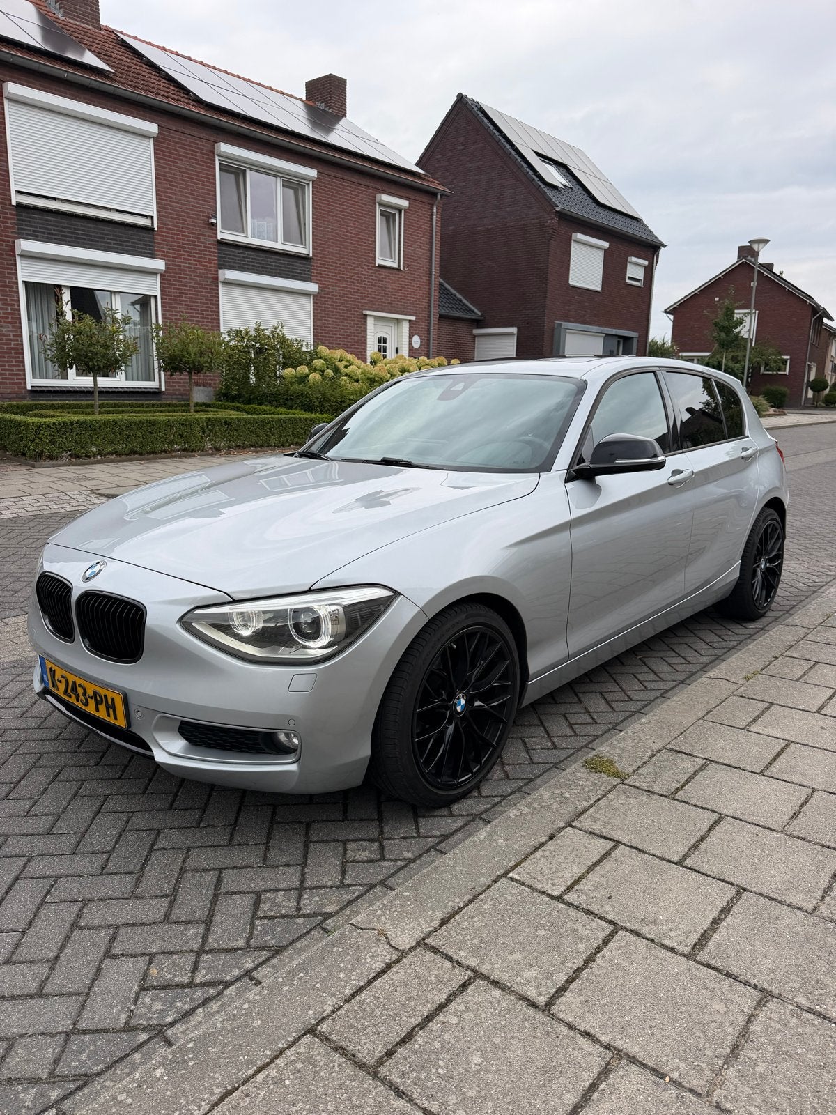 BMW 1-Serie F20, Auto's, 1-Serie, Sportstoelen, Zwart, 4 cilinders