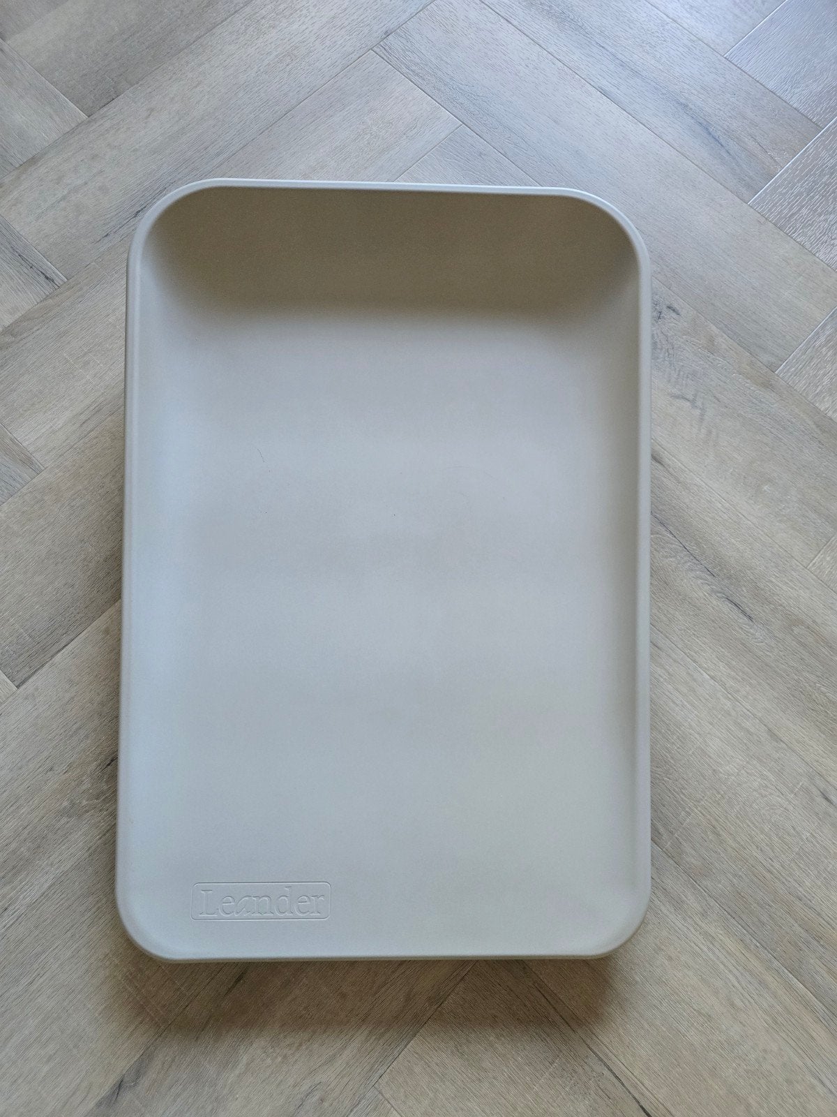 Leander Matty aankleedkussen – Pearl Grey, Kinderen en Baby's, Ophalen, Gebruikt, Aankleedkussen, Overige merken