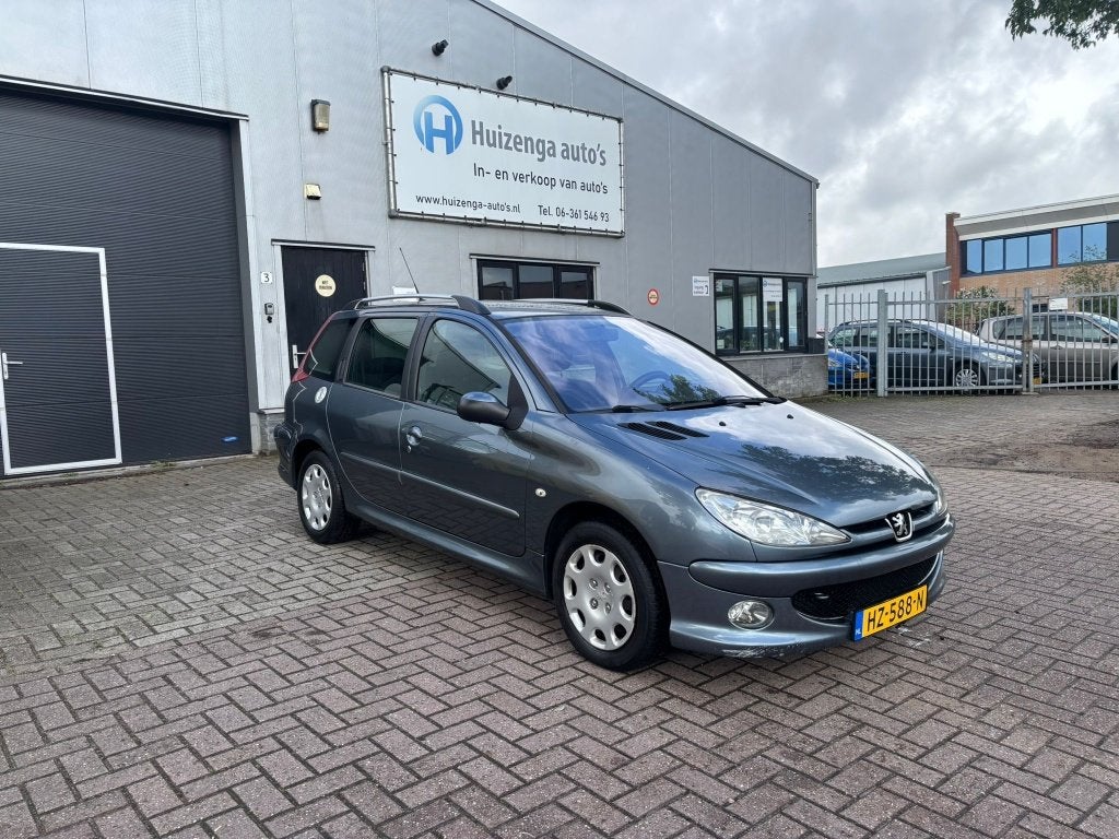 Peugeot 206 SW 1.4 HDi One-line| CLIMA | APK:15-02-2027, Auto's, Peugeot, Voorwielaandrijving, Stof, Gebruikt, 4 cilinders