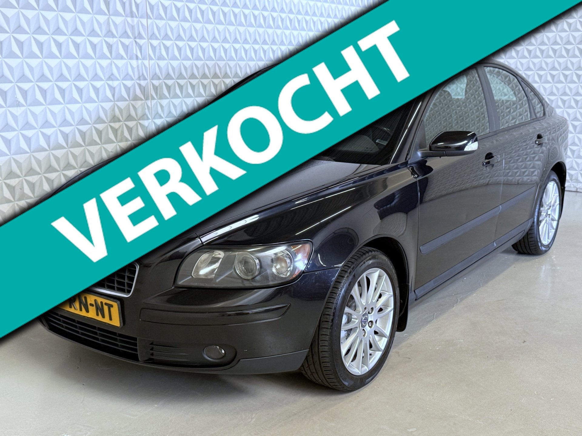 Volvo S40 1.8 Kinetic Airco Cruise TREKHAAK / 183.000km (200, Voorwielaandrijving, 125 pk, Gebruikt, 4 cilinders