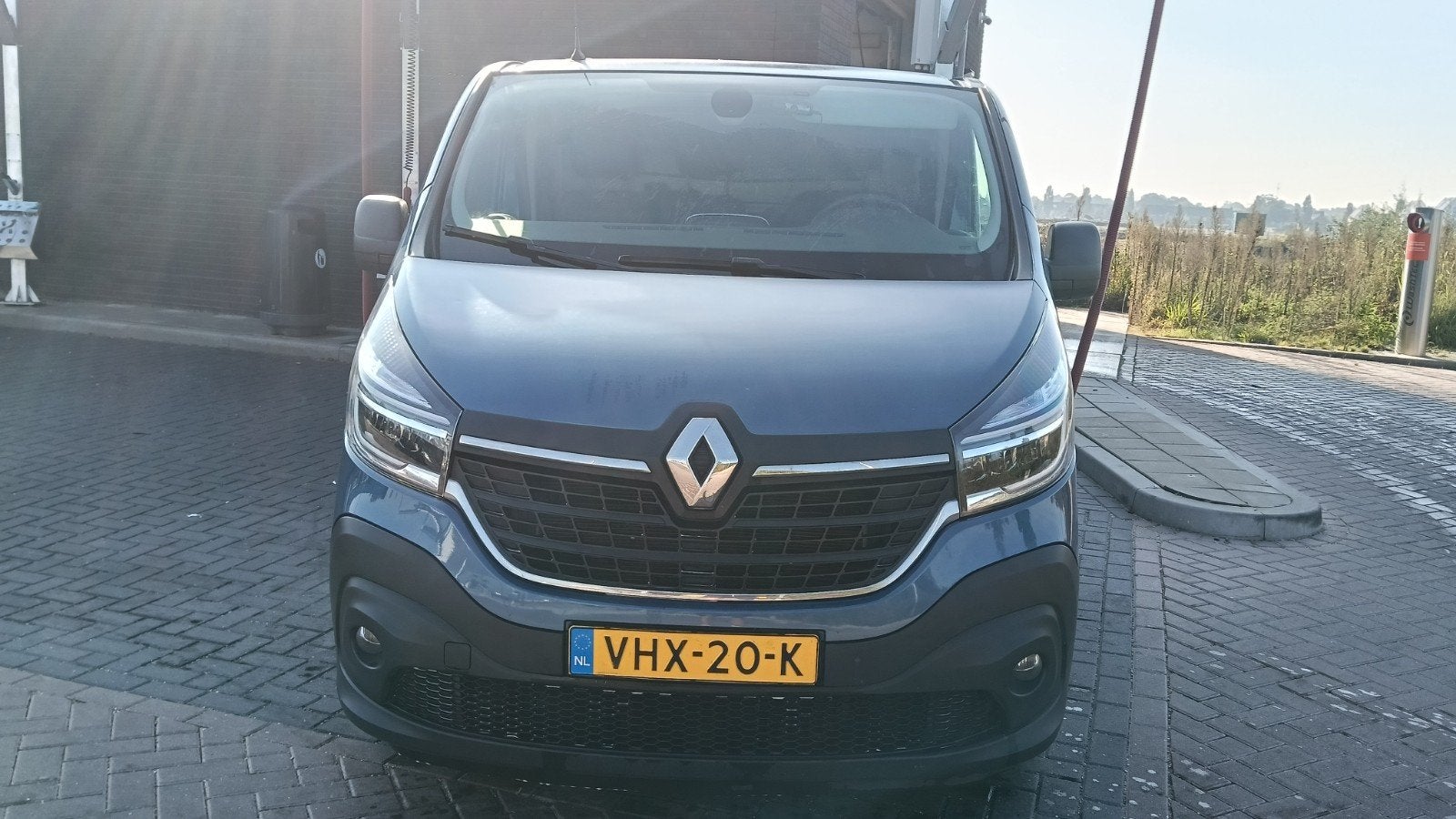 Renault Trafic GB 2.0 Energy dCi 145pk L2h1 T30 2021 Blauw, Auto's, Voorwielaandrijving, 4 cilinders, Alcantara, Bedrijf