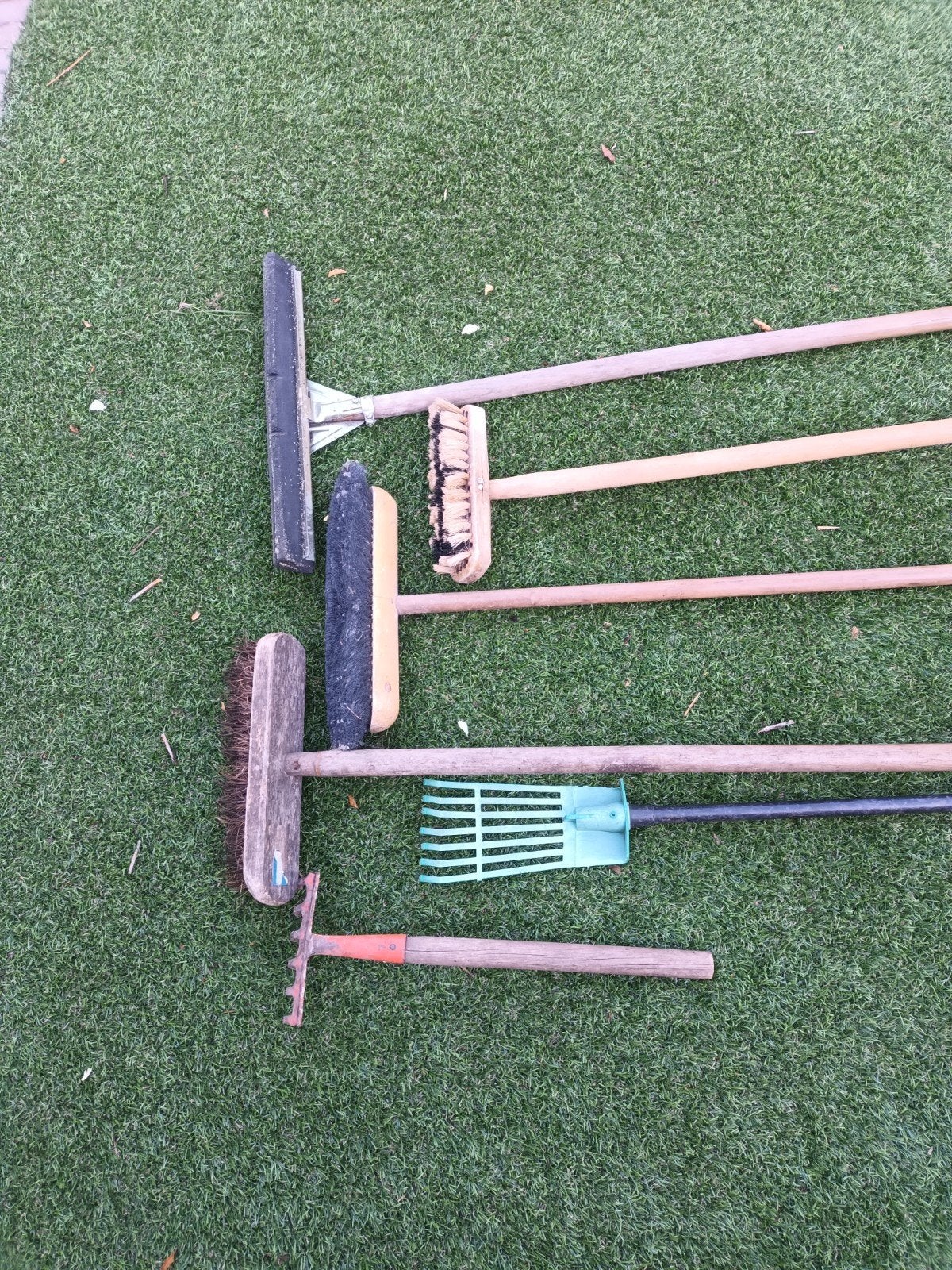 tuingereedschap, Ophalen