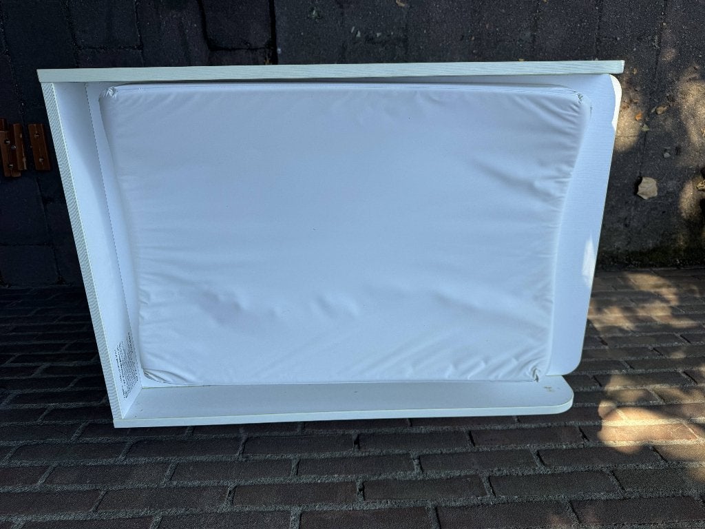 Foto 5 van Childhome commode met verschoonblad & 2 lades