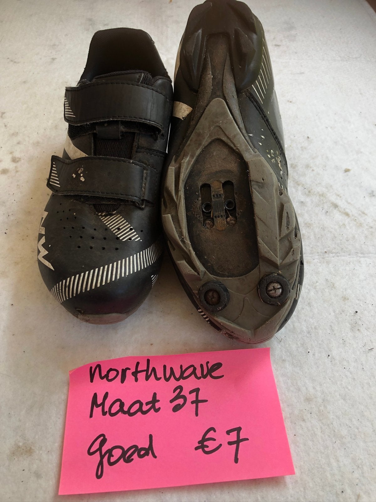 t.k.Northwave MTB schoenen maat 37, Ophalen, Helm