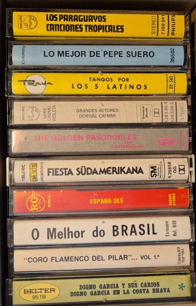 9x Wereldmuziek Cassettebandjes, Verzenden, Gebruikt, Overige genres, 2 t/m 25 bandjes