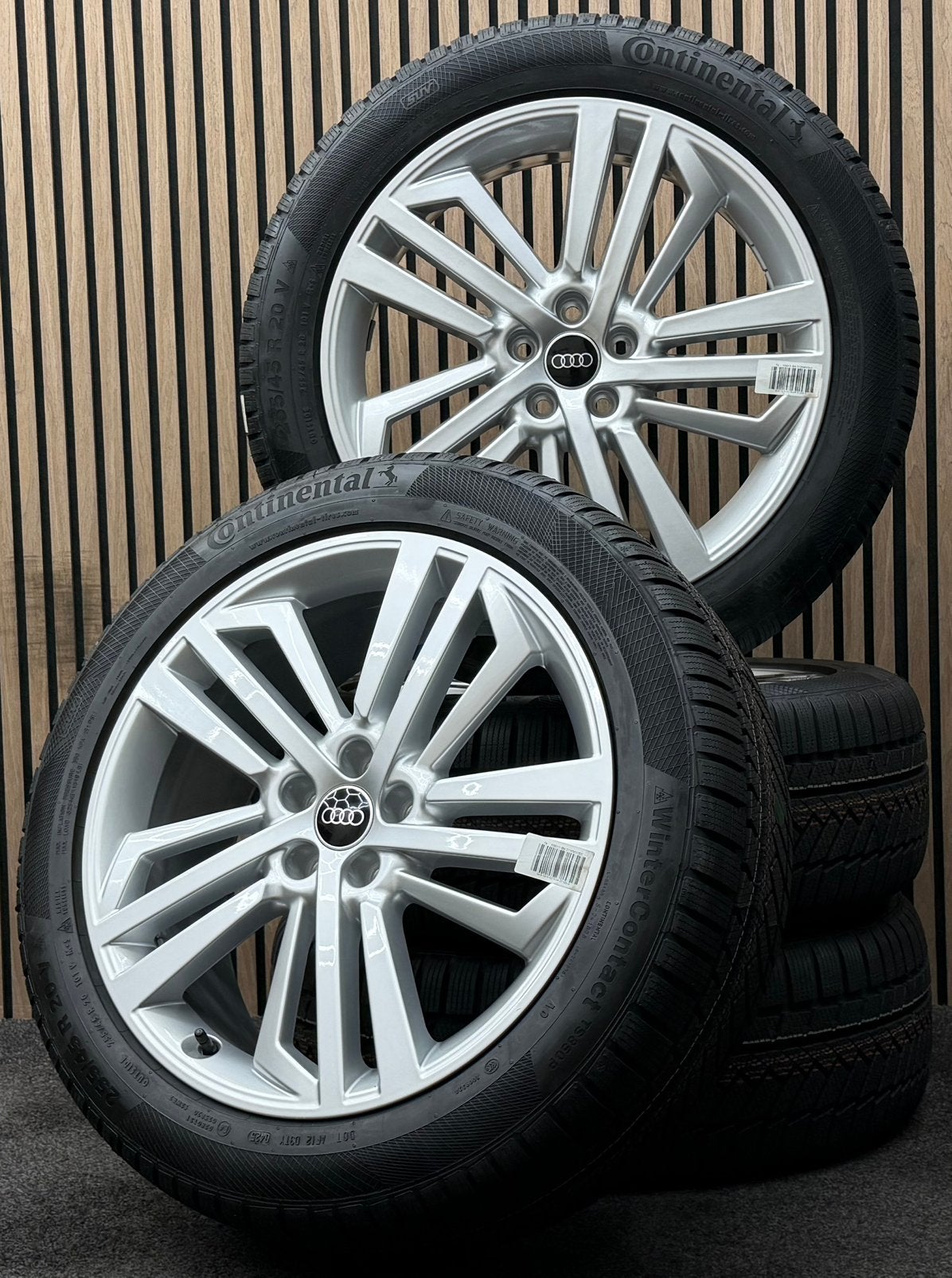 NIEUW! Originele 20 inch Audi Q5 SQ5 5x112 ET39 Continental, Ophalen, 255 mm, ., Banden en Velgen