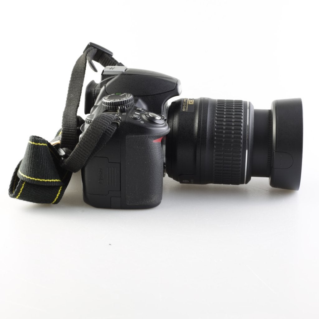 Nikon D3100 Digitale Spiegelreflexcamera Set | Nette staat, Nikon, Zo goed als nieuw, Support@nikon.com, Nikon Corporation
Shinagawa Intercity Tower C
2-15-3, Konan, Minato-ku
Tokyo 108-6290
Japan