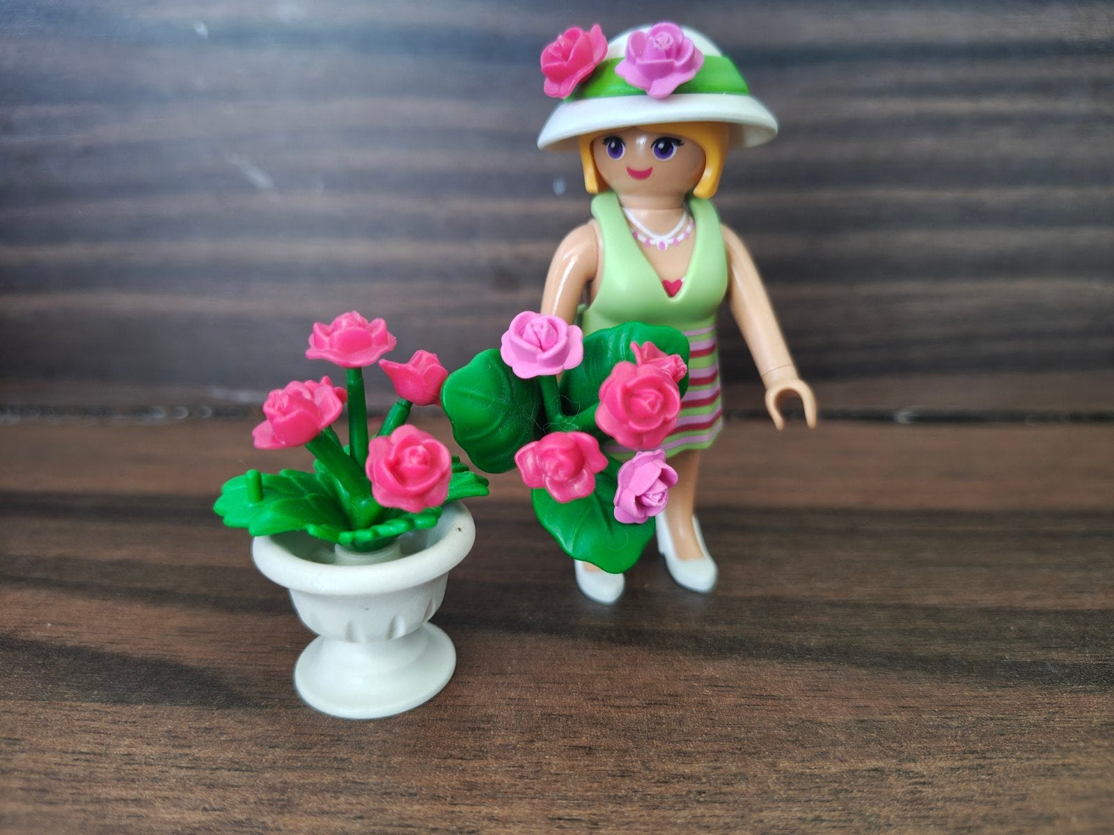 Playmobil vrouw met bloemen, Kinderen en Baby's, Speelgoed | Playmobil, Ophalen of Verzenden, Zo goed als nieuw, Complete set