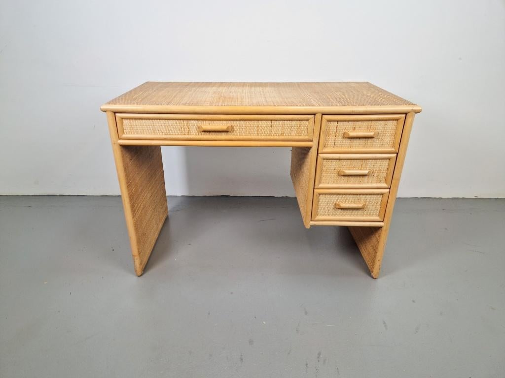 Vintage Bureau bamboe rotan bohemien lades Frankrijk ´70  , Huis en Inrichting, Bureaus, Ophalen, N, N, N