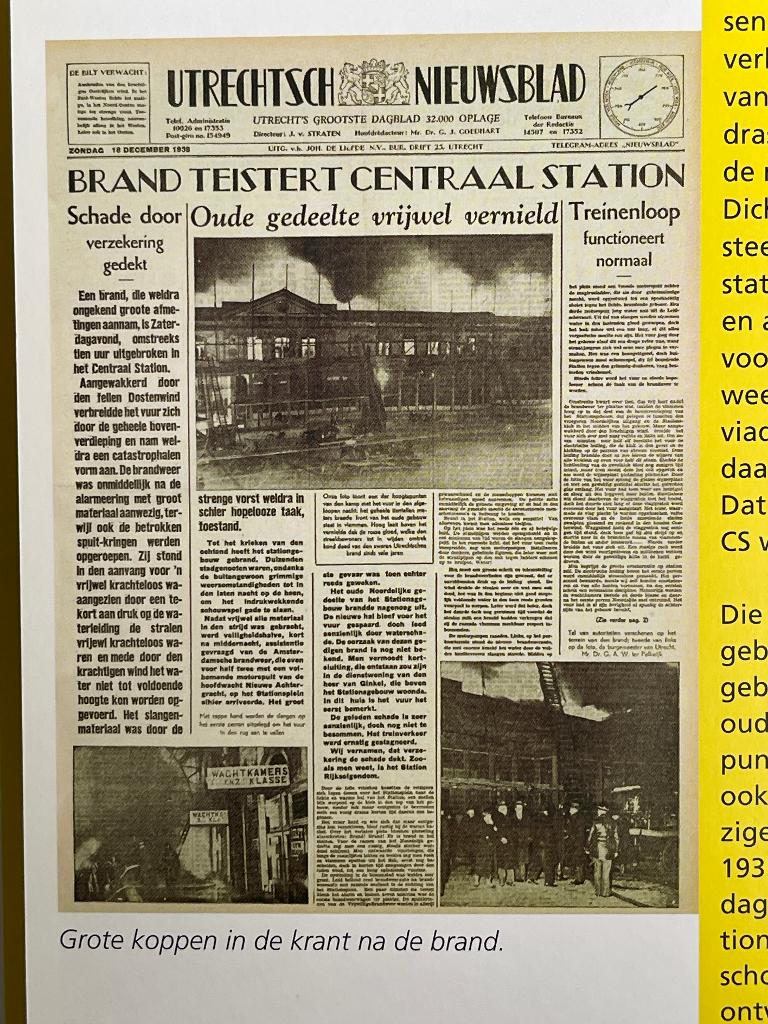Utrecht Centraal / Victor Lansink (2016) Spoorwegen NS, Ophalen of Verzenden, 20e eeuw of later, Zo goed als nieuw