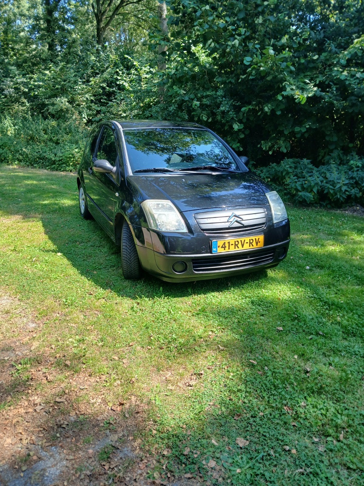 Citroën C2 1.1 I 2005 Zwart, Voorwielaandrijving, 450 kg, 31 €/maand, 4 cilinders