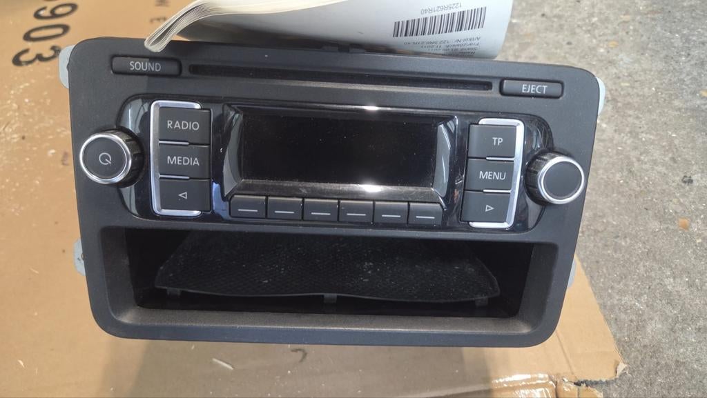 Originele VW Transporter autoradio, Auto diversen, Autoradio's, Ophalen of Verzenden, Zo goed als nieuw