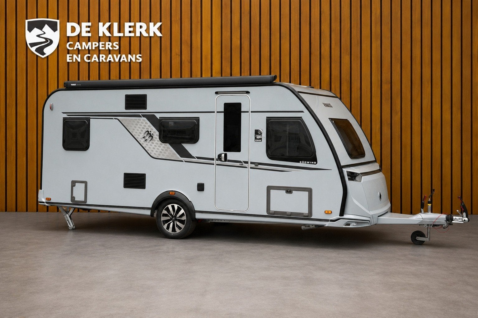 Knaus SUDWIND 500 QDK BlackSelection Campovolo grey / 50% de, Caravans en Kamperen, 7 tot 8 meter, Bedrijf, Info@deklerkcaravans.nl