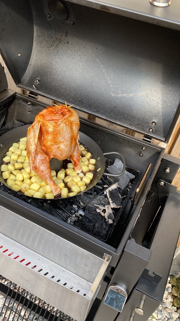 Grote bbq op kolen of en op gas, Tuin en Terras, Buitenkeukens, Gebruikt, Houtskool, Vrijstaand, Ophalen