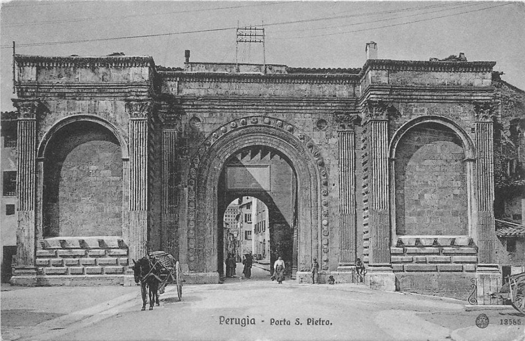 379-094-037 Perugia Porta S Pietro, Ophalen of Verzenden, Voor 1920, Frankrijk