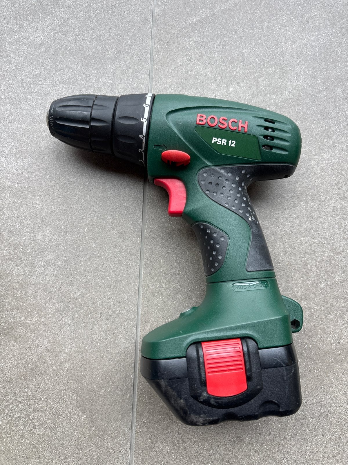 Foto 4 van Bosch PSR 12 Accuboormachine