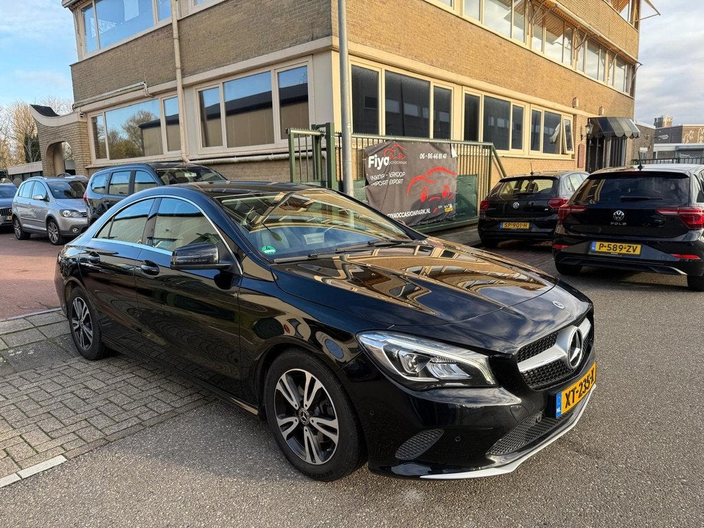 Mercedes-Benz CLA-klasse 180 Ambition Automaat 2019, Auto's, Gebruikt, Euro 6, 4 cilinders, 715 kg