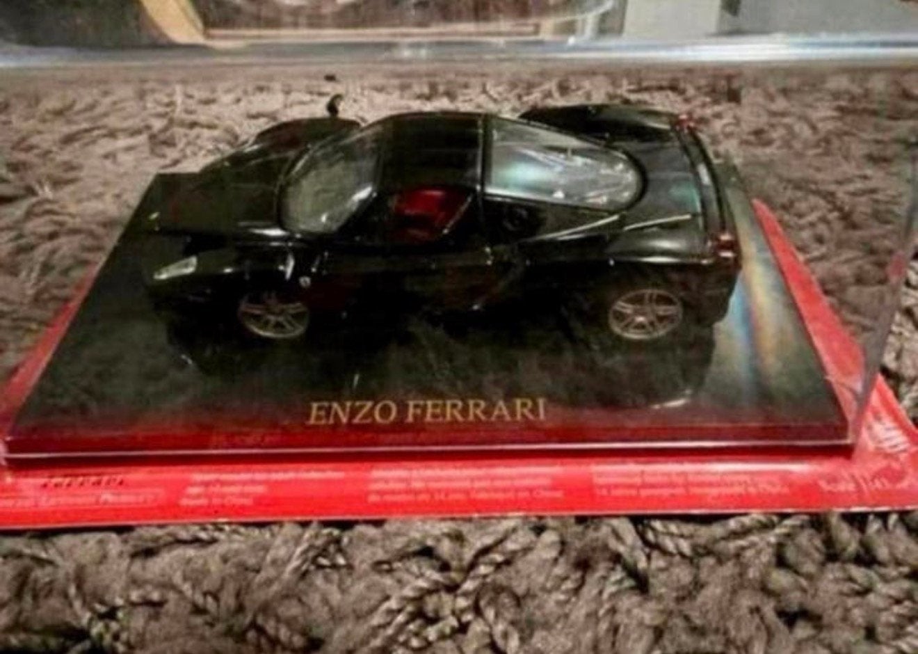 Modelauto Ferrari Enzo, Hobby en Vrije tijd, Ophalen of Verzenden, Nieuw, Auto