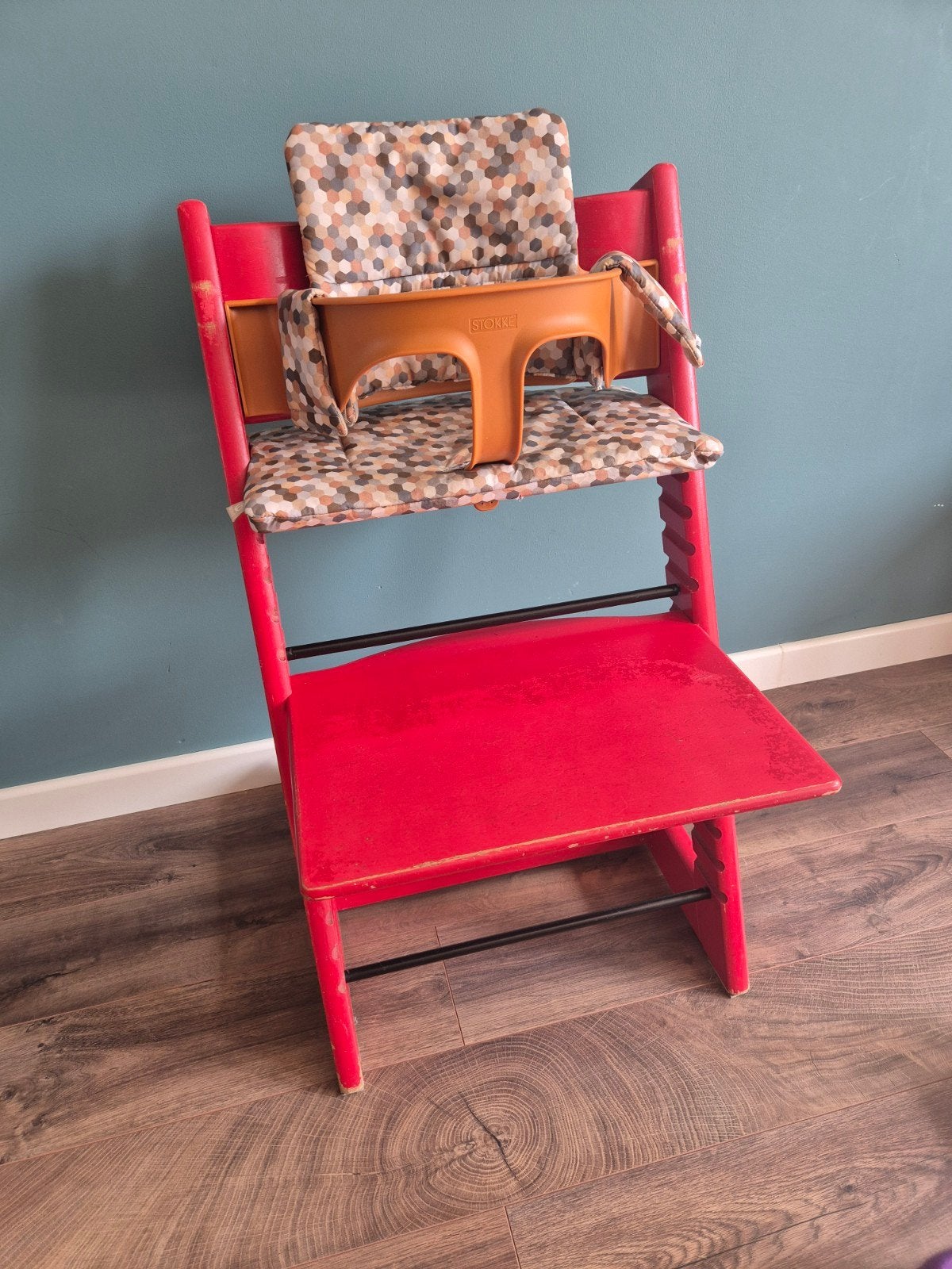 stokke trip trap met baby inzet en kussentje, Ophalen, Gebruikt, Meegroeistoel, Stoelverkleiner