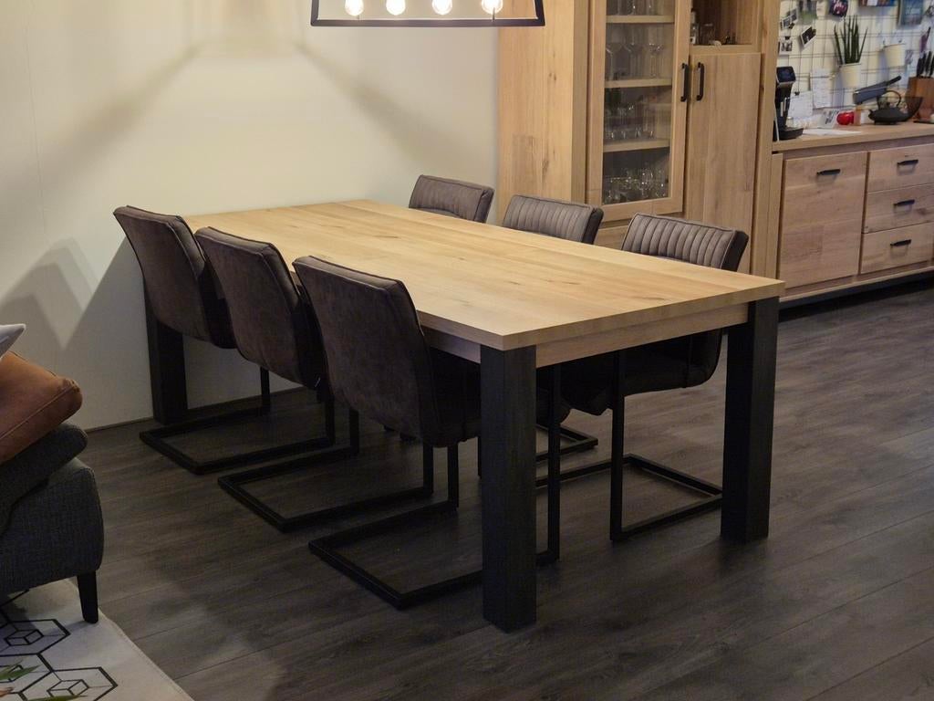 Eettafel 226x102 cm – houtlook blad met zwarte poten, Ophalen, 100 tot 150 cm, 200 cm of meer, Zo goed als nieuw