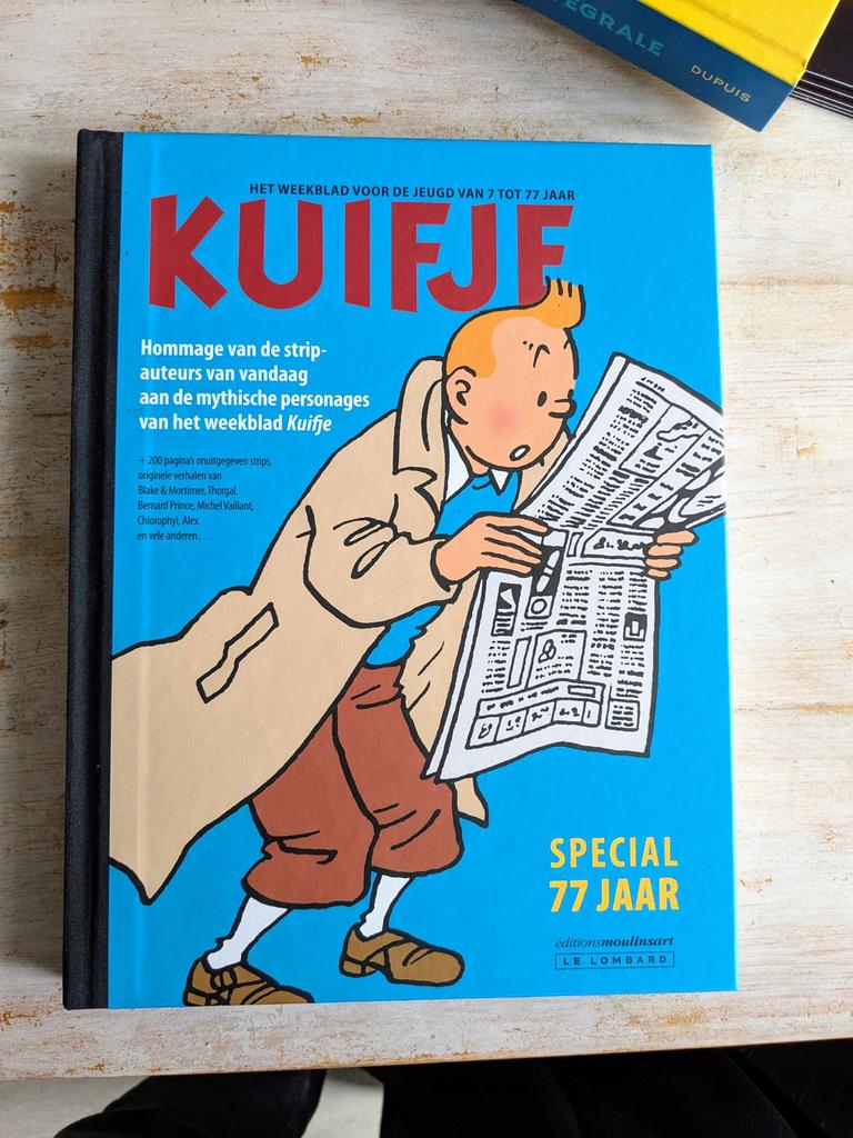 Hergé - Kuifje special 77 jaar, Eén stripboek, Ophalen of Verzenden, Zo goed als nieuw, Hergé
